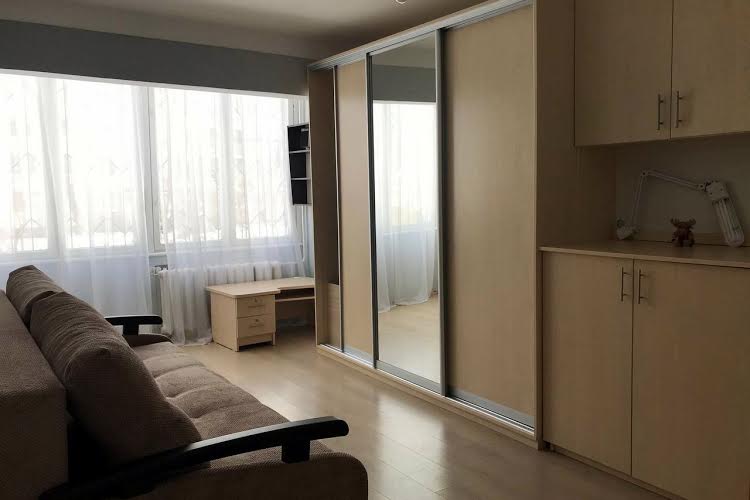 Продам квартиру Дегтярівська вул., 60б, Шевченківський р-н, Київ, Шулявська (M)  2 кімнати, 1 поверх 9-пов.  54 000 $ 