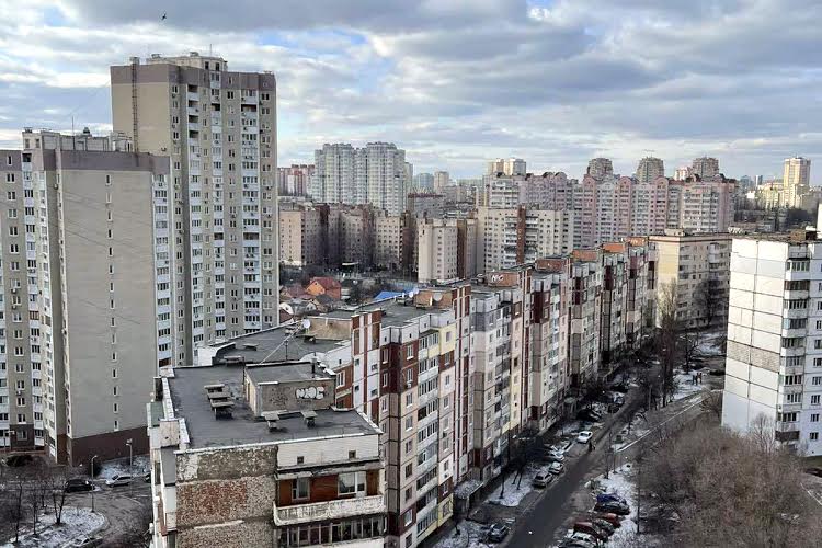 Продам квартиру Польова вул., 73, Солом'янський р-н, Київ, Караваєві дачі  2 кімнати, 14 поверх 24-пов., бетонно монолітний  69 000 $ 