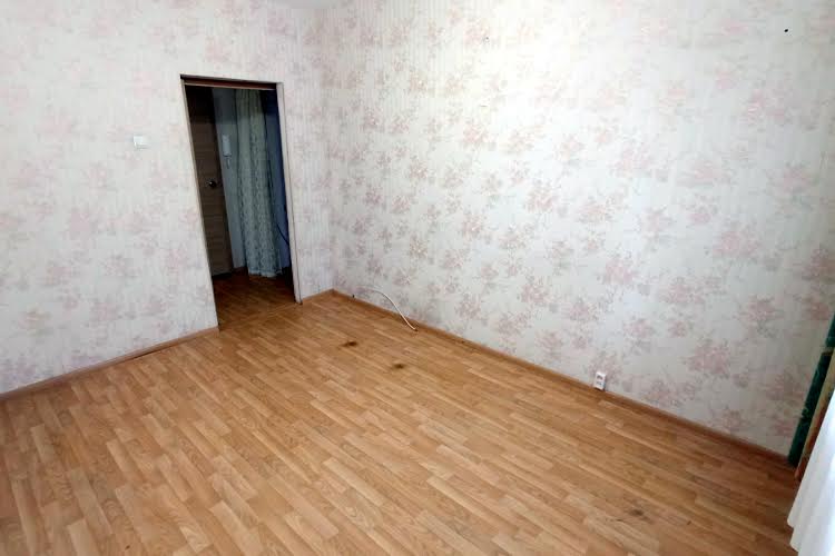 Продам квартиру Харківське шосе, 168Е, Дарницький р-н, Київ  2 кімнати, 2 поверх 10-пов., типова панель  57 000 $  1 097 $/м²